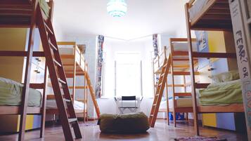 Shared Dormitory, Private Bathroom (16 beds) | Free WiFi