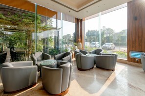 Lobby sitting area - Grand Xenia Ajmer (Ajmer)