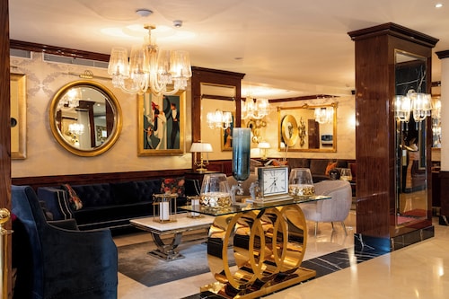 Grand Concerto Hotel