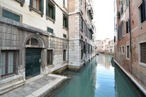 Exterior - ZANIPOLO Marco-canal (Venice)