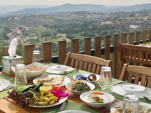 Mountain Breeze Resort