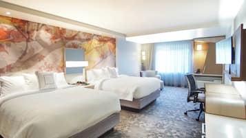 Bàn, bàn ủi/dụng cụ ủi quần áo, nôi (giường cho trẻ sơ sinh) miễn phí