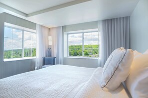 Escritorio, tabla de planchar con plancha y cunas gratuitas 