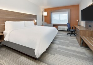 In-room safe, desk, blackout curtains, iron/ironing board - Holiday Inn Express & Suites Plano East - Richardson by IHG (Plano)