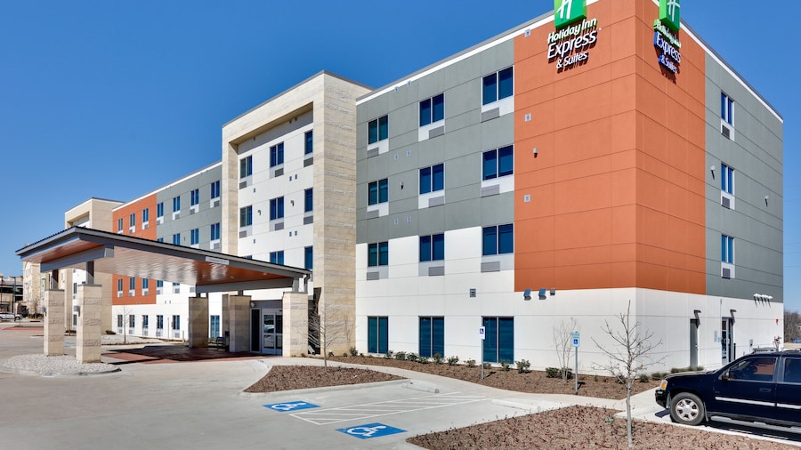 Holiday Inn Express & Suites Plano East - Richardson by IHG