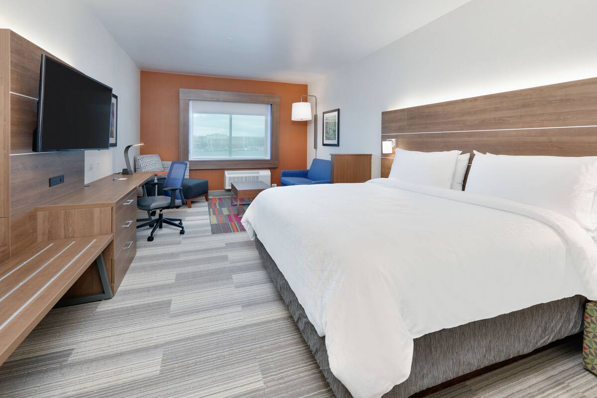 In-room safe, desk, blackout drapes, iron/ironing board
