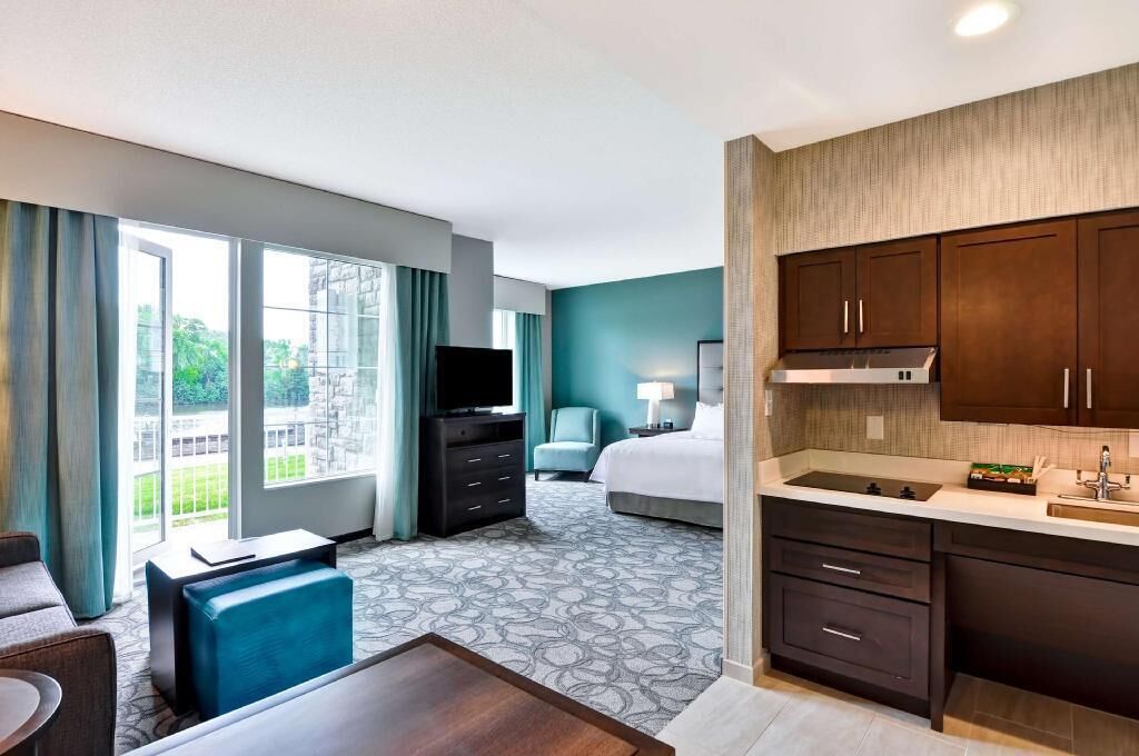 Desk, laptop workspace, blackout drapes, free WiFi