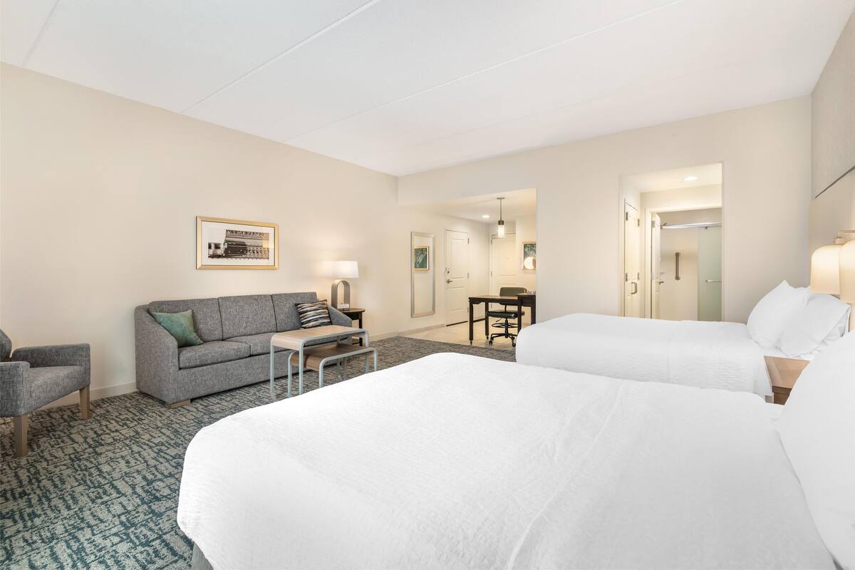 Studio, 2 Queen Beds, Non Smoking | Living area | Flat-screen TV
