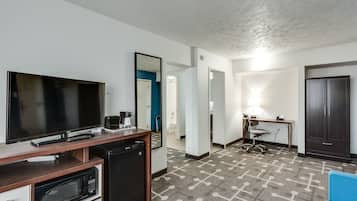Desk, soundproofing, iron/ironing board, cribs/infant beds