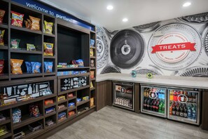 Snack bar - Hampton Inn & Suites by Hilton Portland Corpus Christi (Portland)