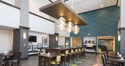 Hampton Inn Westfield