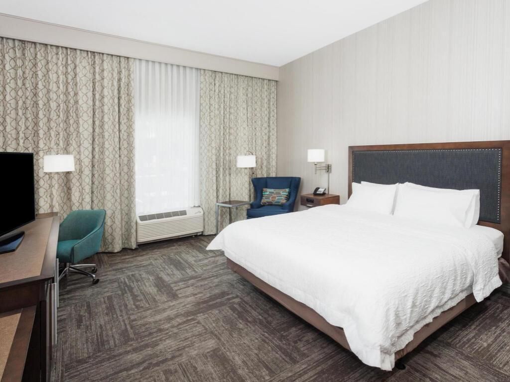 Zimmersafe, individuell dekoriert, individuell eingerichtet