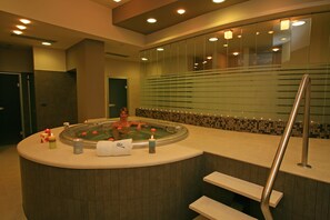 1 phòng trị liệu, dịch vụ massage 