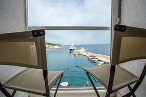 Triple Room, 1 Bedroom, Non Smoking, Sea View | Balcony