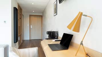 Superior Double Room | Blackout curtains, soundproofing, free WiFi, bed sheets