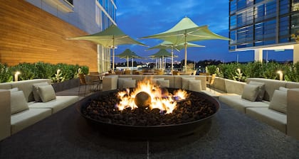 Canopy by Hilton Washington DC The Wharf