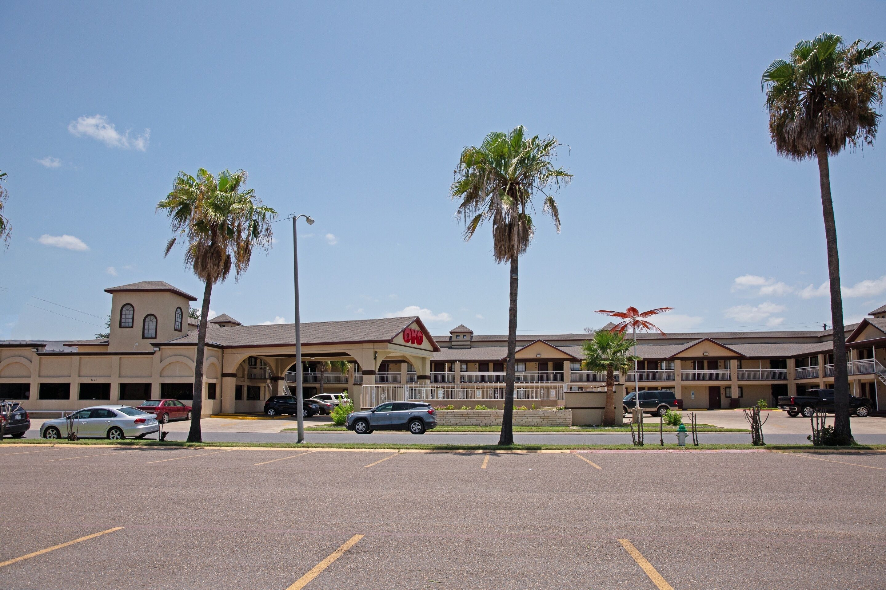 Photo - OYO Hotel McAllen Airport South