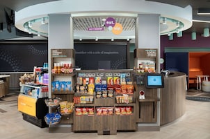 Snack bar