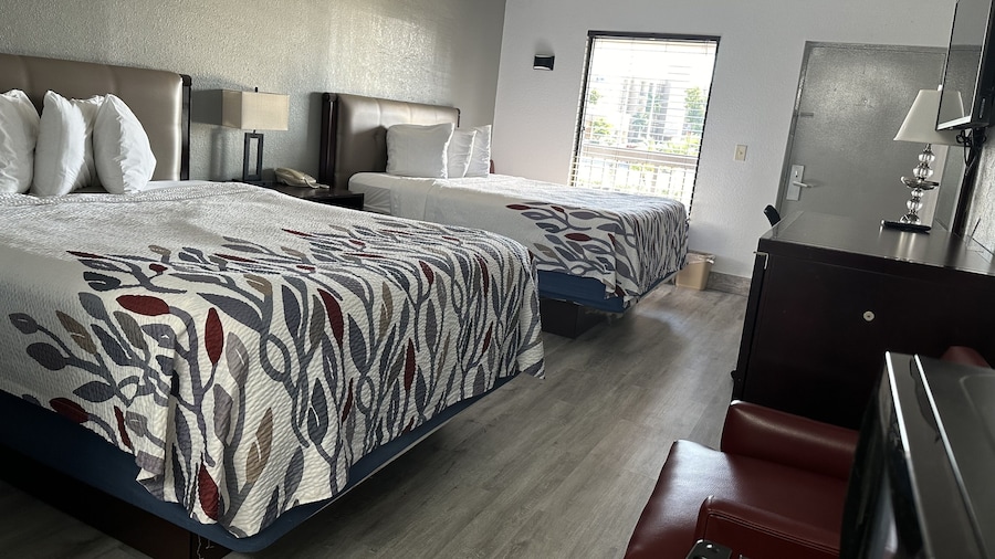 Riverview Inn