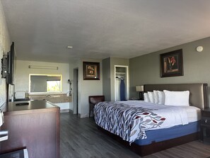 Executive Single Room, 1 King Bed, River View