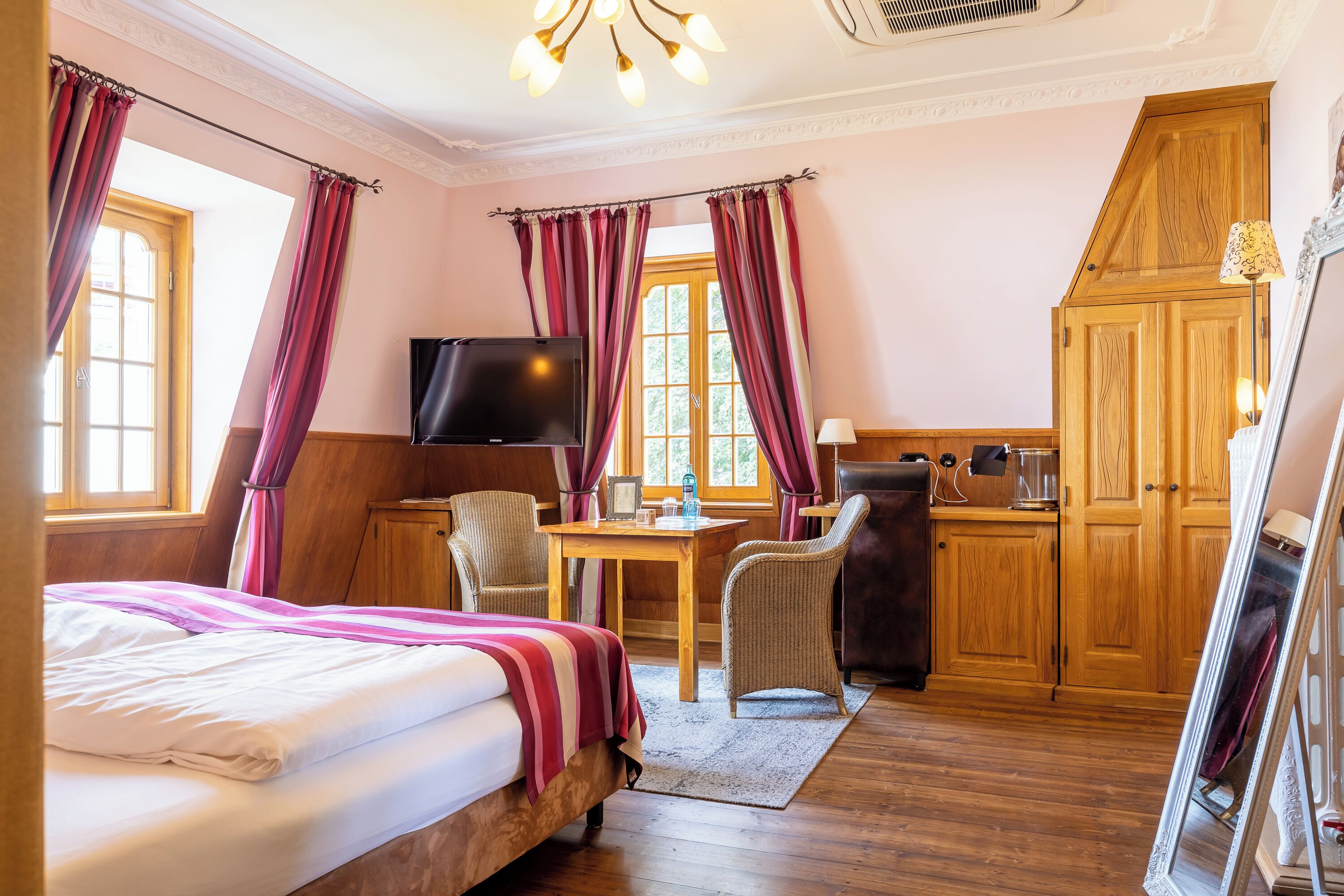 comfort double room (paulus) | hypo-allergenic bedding, minibar, in-room safe, individually decorated