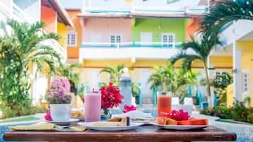 Bao gồm bữa sáng buffet hàng ngày