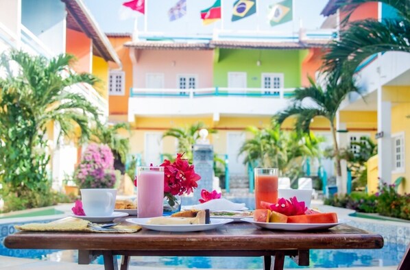 Petit déjeuner buffet compris tous les jours