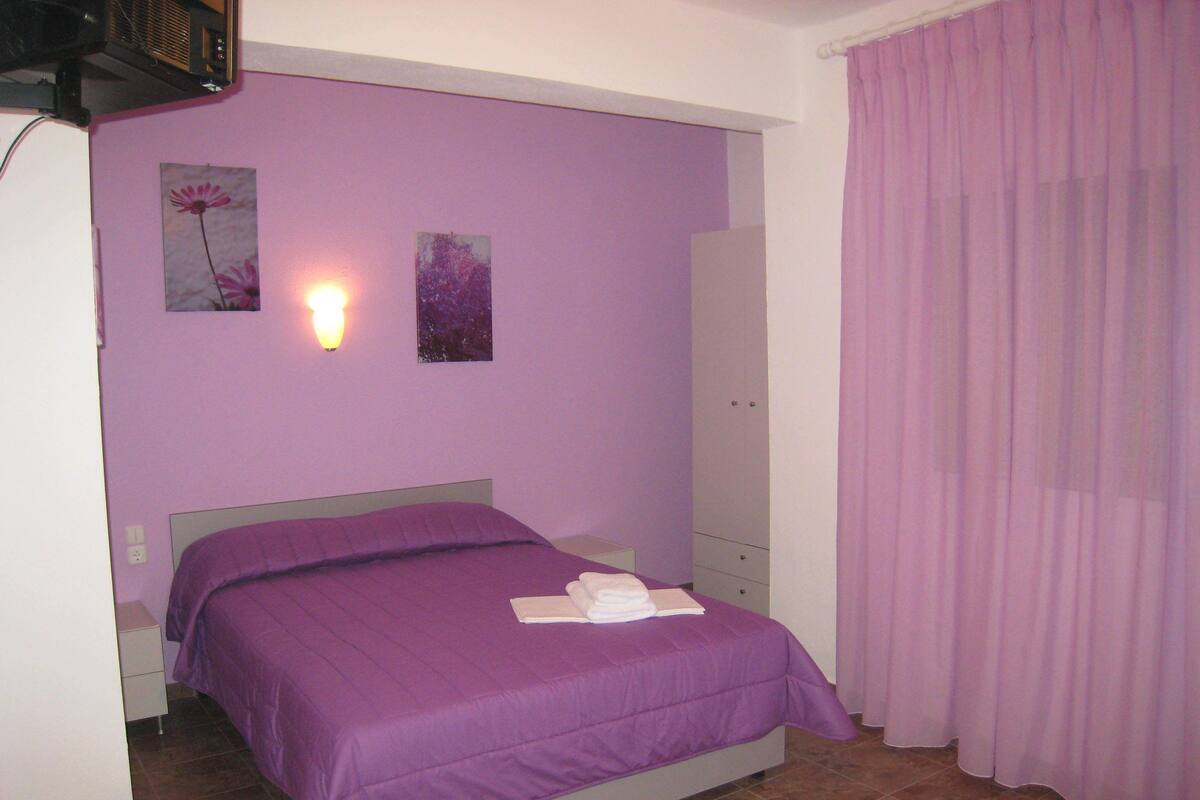 Apartamento Deluxe | Tabla de planchar con plancha, cunas gratuitas, wifi gratis