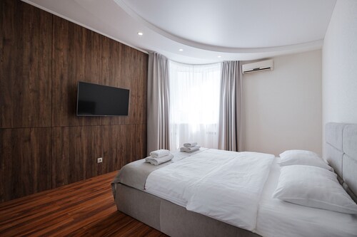 CityApartments Kyiv Poznyaki
