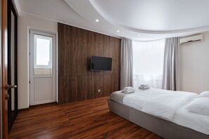 Comfort Apartment - CityApartments Kyiv Poznyaki (Kyiv)
