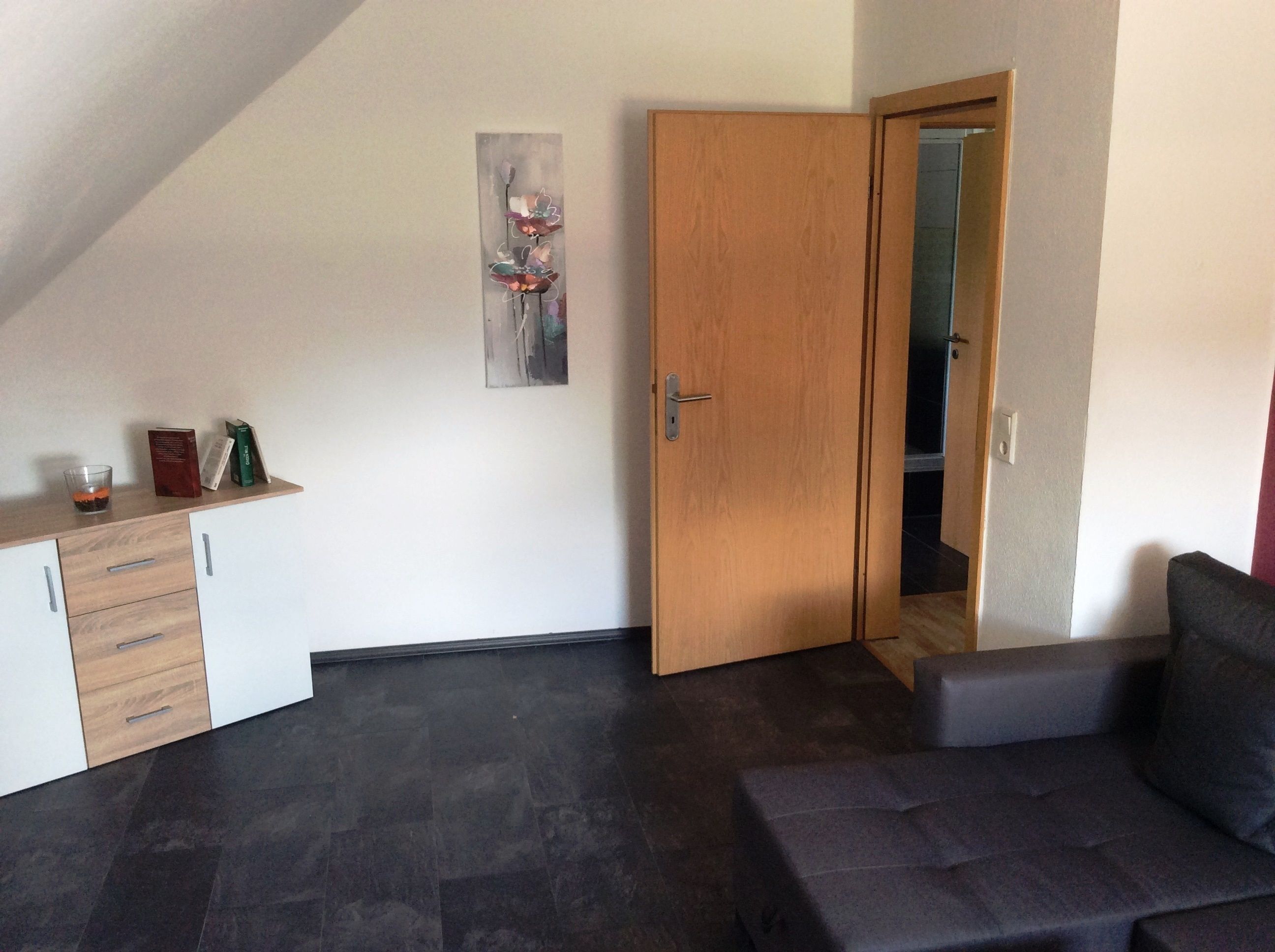 Basic Apartment, 3 Bedrooms, Non Smoking, Kitchen | Living area | TV