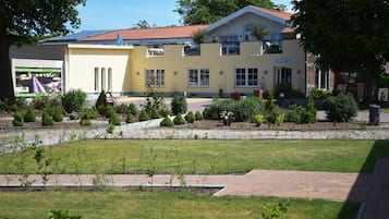 Entrada al alojamiento