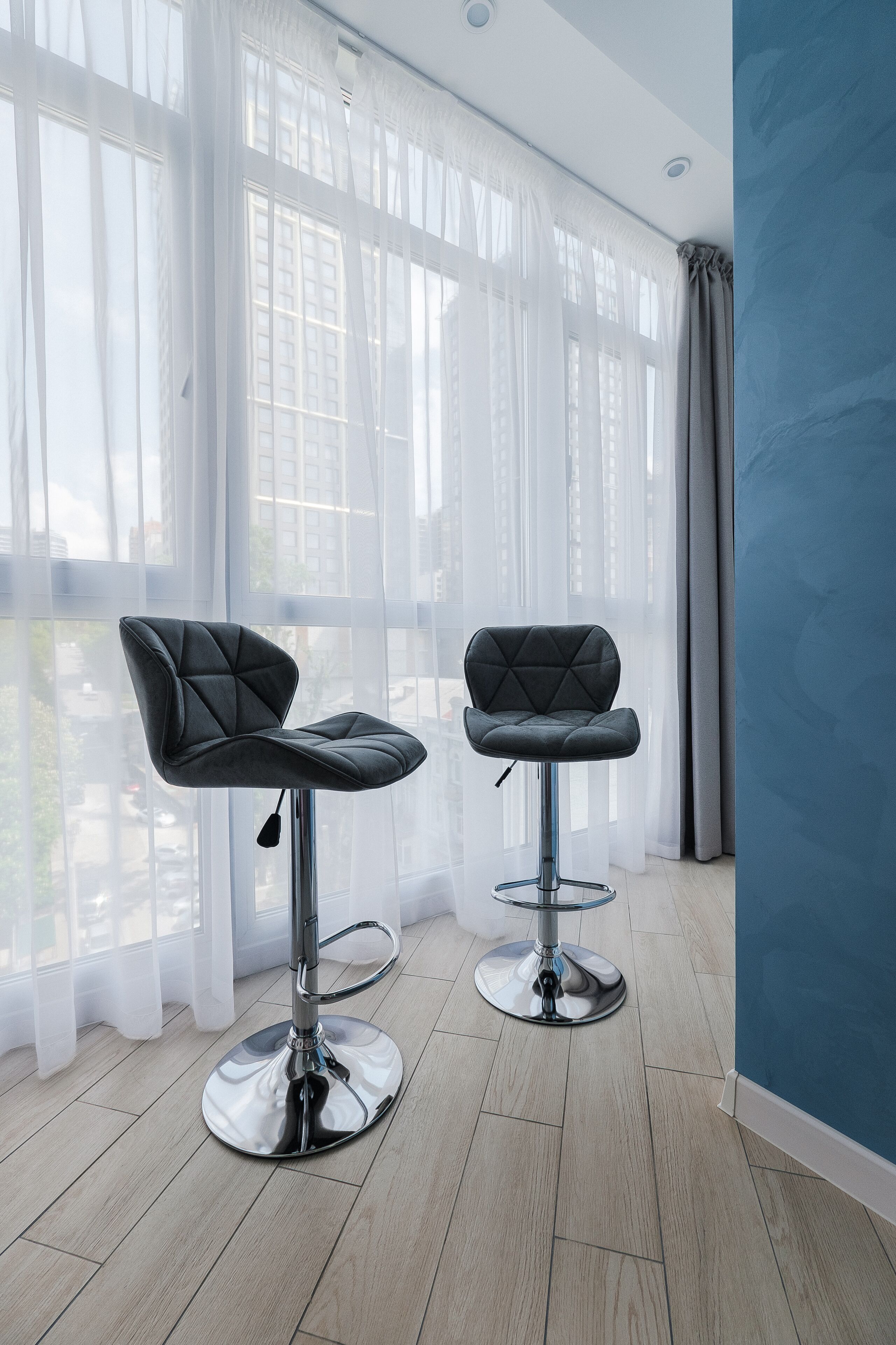 Studio Superior (Velyka Vasylkivska St, 85-87) | Hiên