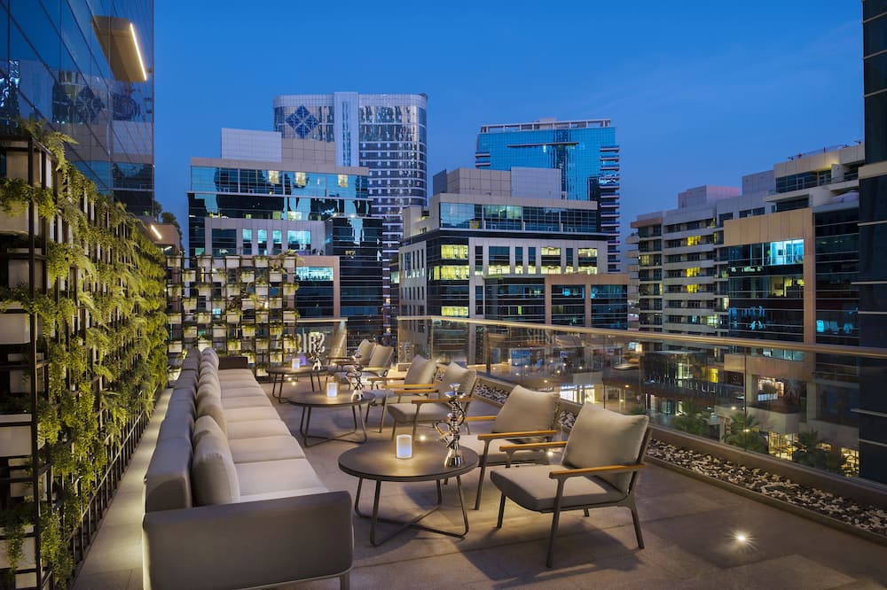 DoubleTree by Hilton Dubai - Business Bay