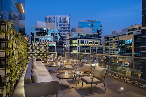 DoubleTree by Hilton Dubai - Business Bay