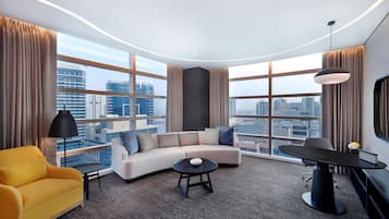 Allergikerbettwaren, Daunenbettdecken, Minibar, Zimmersafe