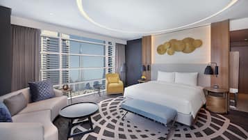 Deluxe Single Room, 1 King Bed | Hypo-allergenic bedding, down duvets, minibar, in-room safe