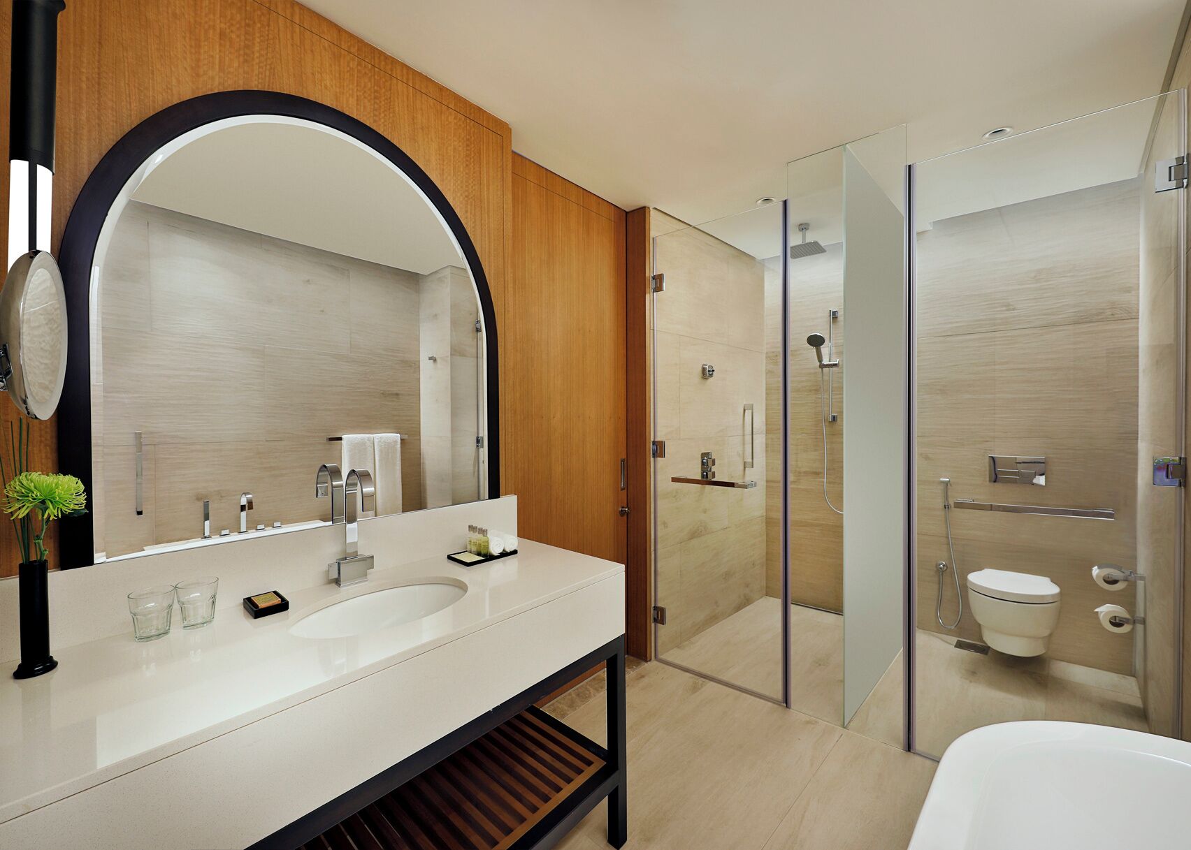 Bathroom | Separate bathtub and shower, deep-soaking bathtub, rainfall showerhead