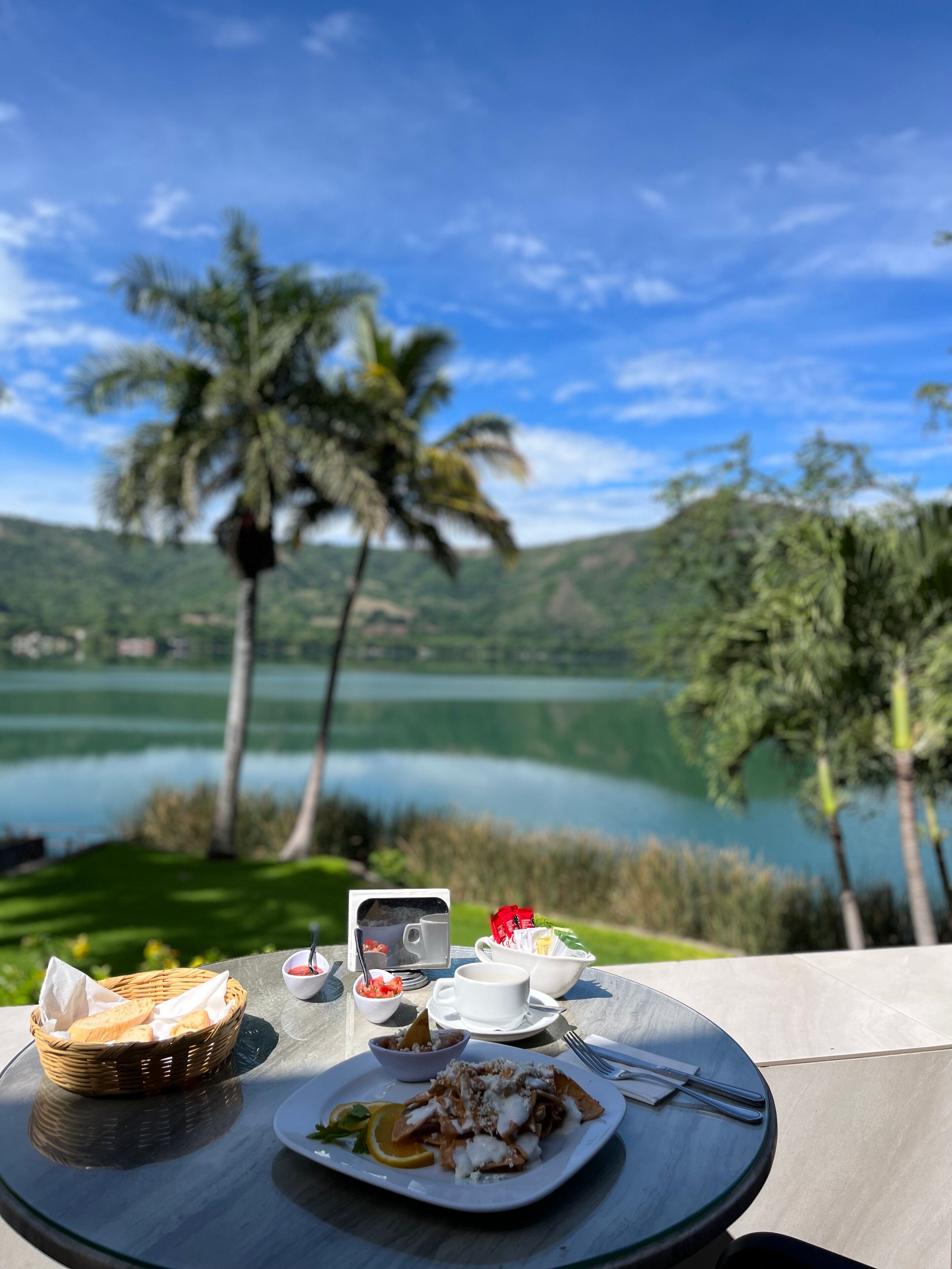 Free daily full breakfast