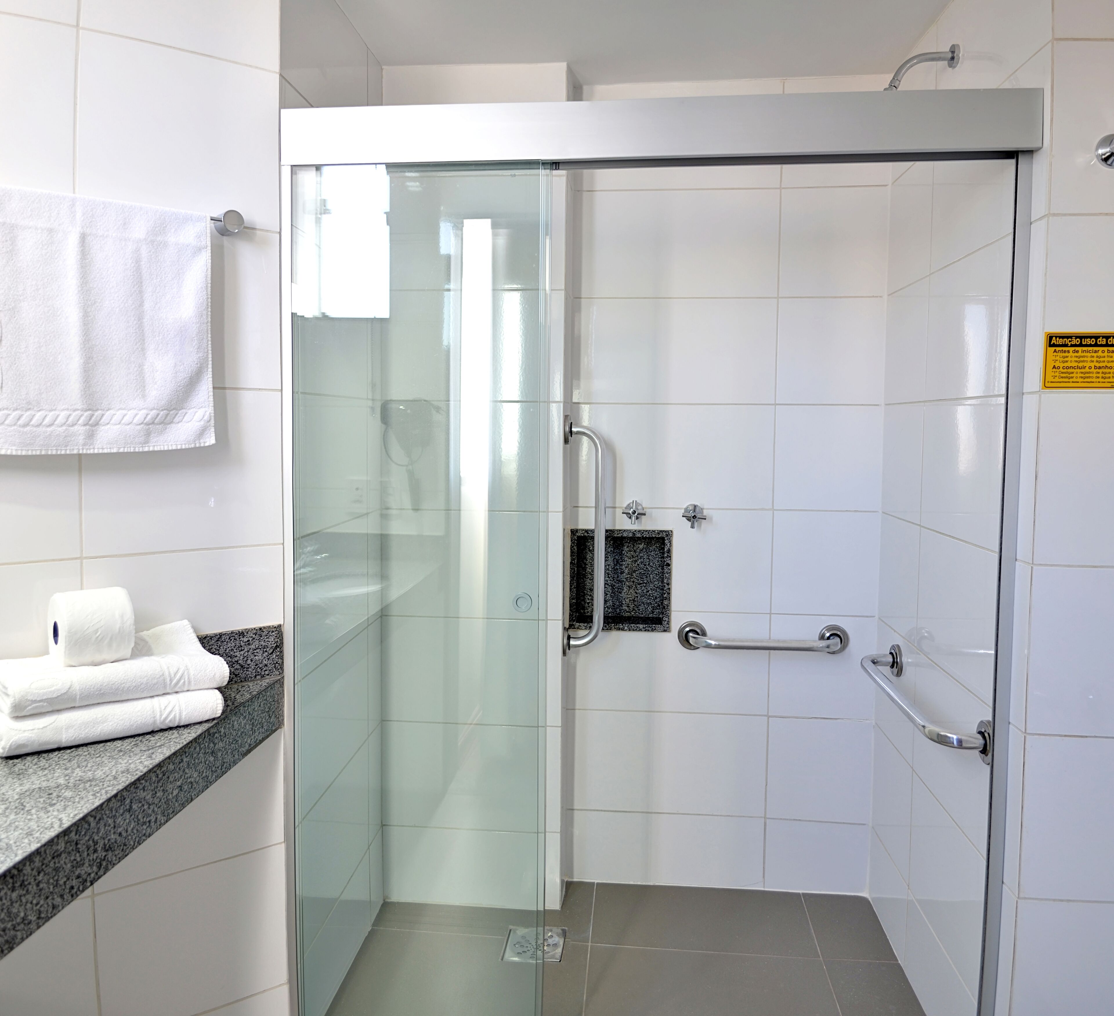 grand double or twin room | bathroom | shower, free toiletries, towels