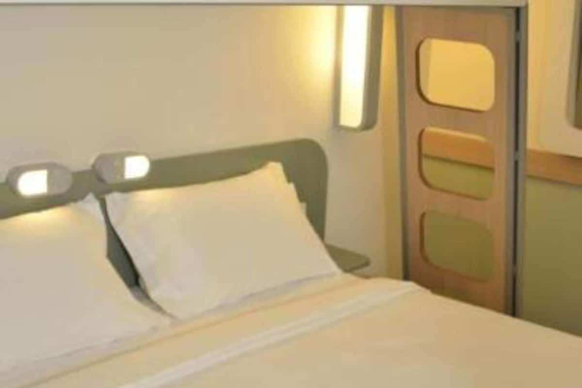 標準公寓, 1 張標準雙人床 | 書桌、遮光布/窗簾、隔音、免費無線上網