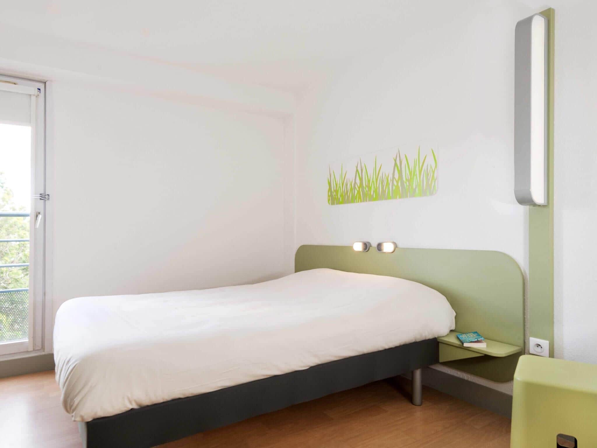 Habitación doble | Escritorio, insonorización, cunas gratuitas y wifi gratis 