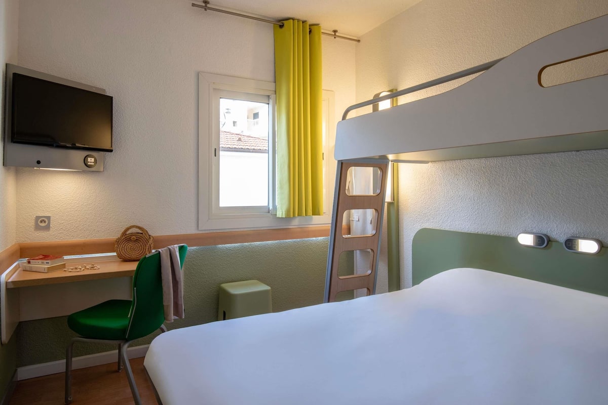 Standard Room, 1 Double Bed