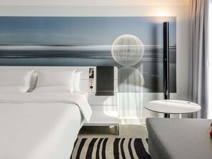 Hypo-allergenic bedding, in-room safe, blackout curtains, soundproofing - Novotel Wien Hauptbahnhof (Vienna)