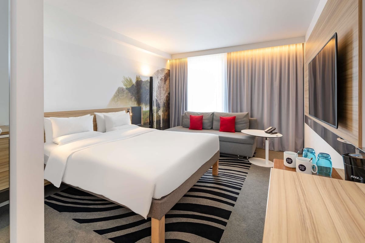 防过敏的被褥、客房内保险箱、遮光窗帘、隔音