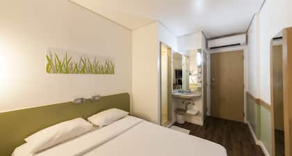ibis budget Manaus