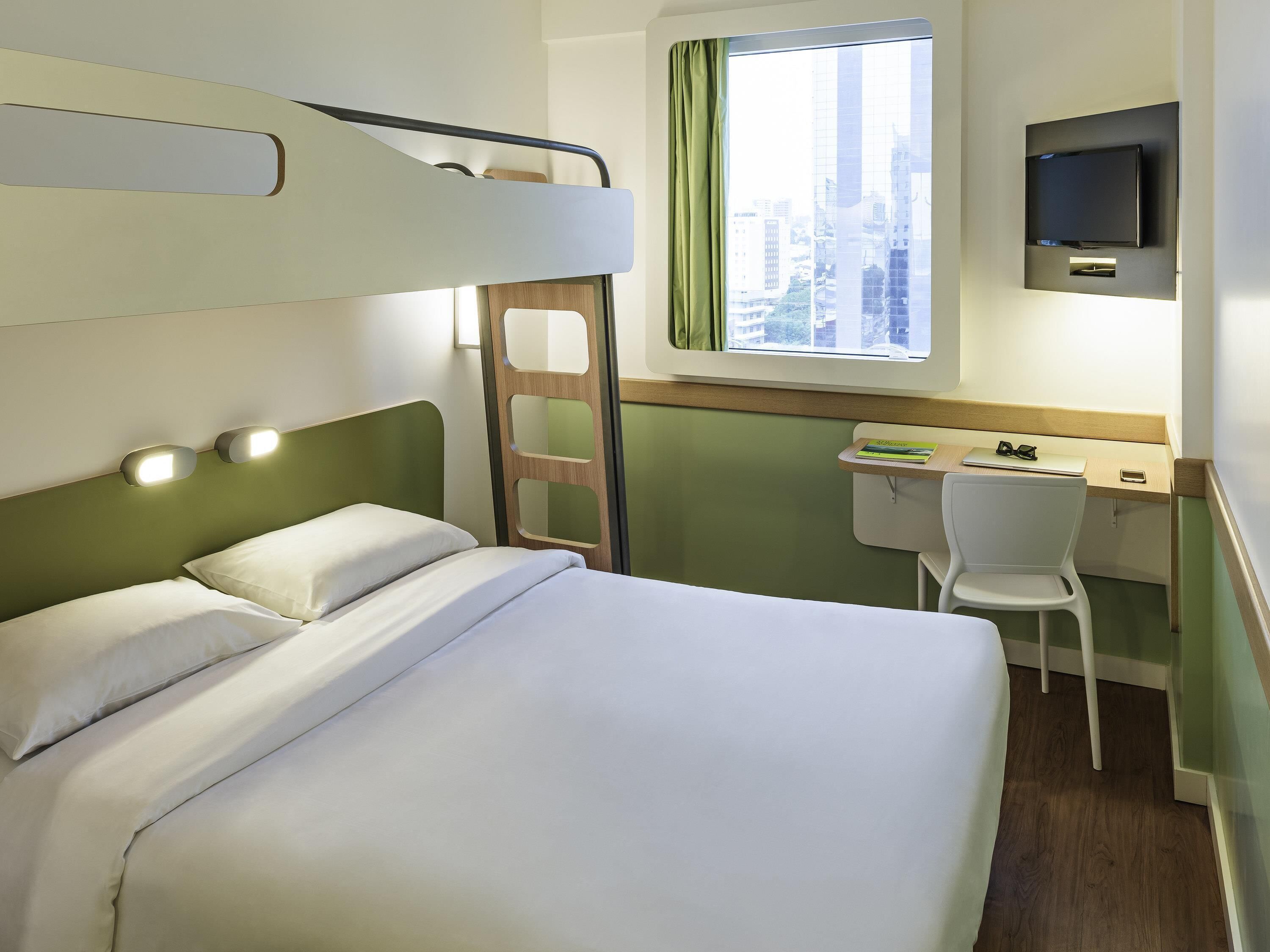 Standard Room, 1 Double Bed and 1 Bunk Bed | Desk, iron/ironing board, free WiFi, bed sheets