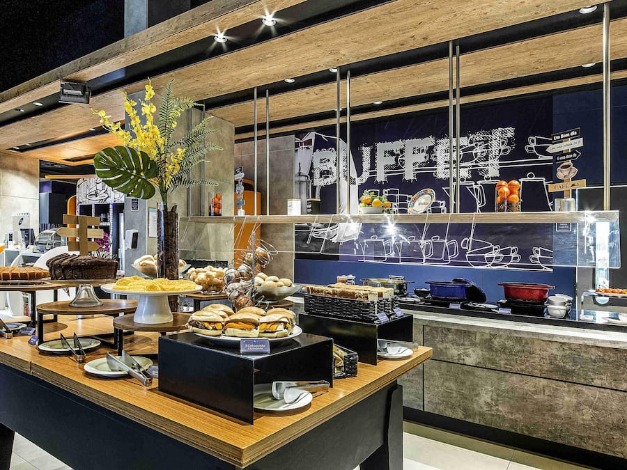 Café da manhã continental todos os dias (BRL 42 por pessoa)