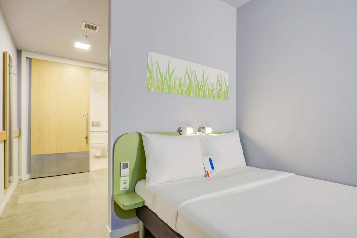 Allergitestet sengetøy, skrivebord og skrivebord for bærbar PC