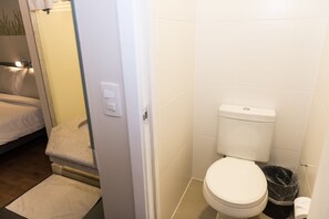 Appartamento Standard, 1 letto matrimoniale | Bagno | Doccia, soffione a pioggia